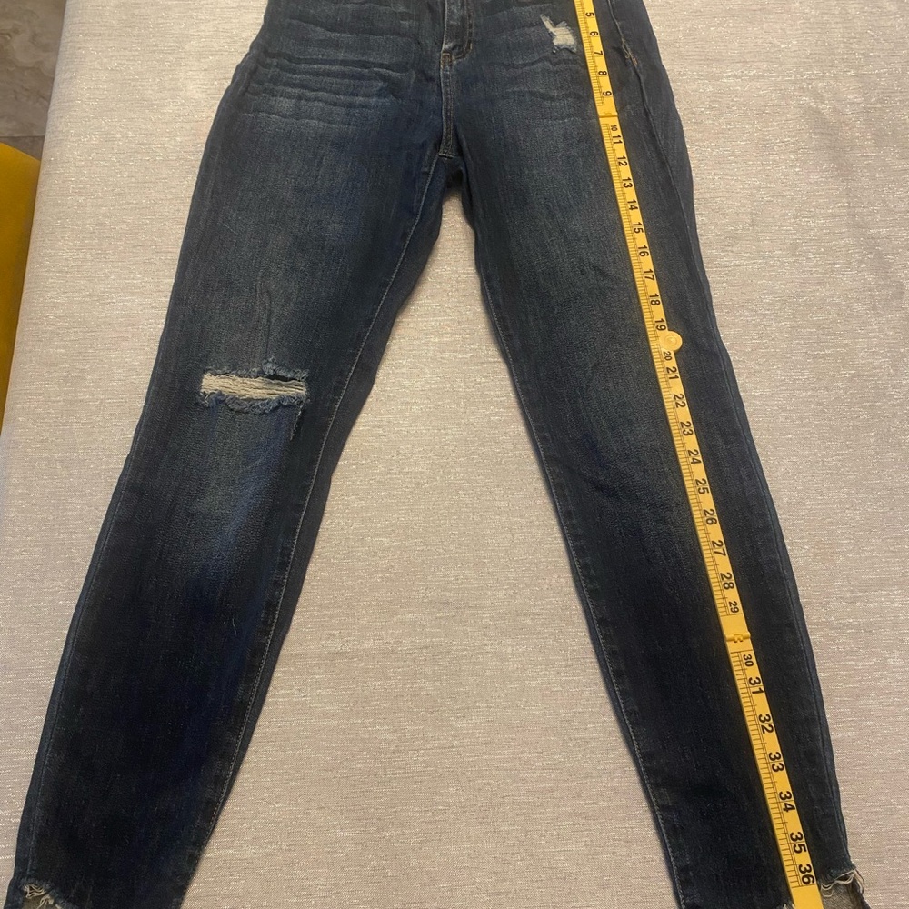 Sneak Peek Women's Distressed Jeans - Dark Blue
